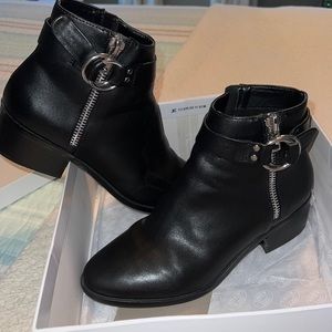 Steve Madden ankle boots.